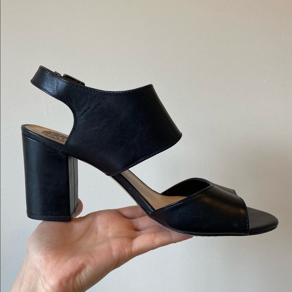 Vince Camuto leather heels size 8 / 38 - Picture 2 of 4